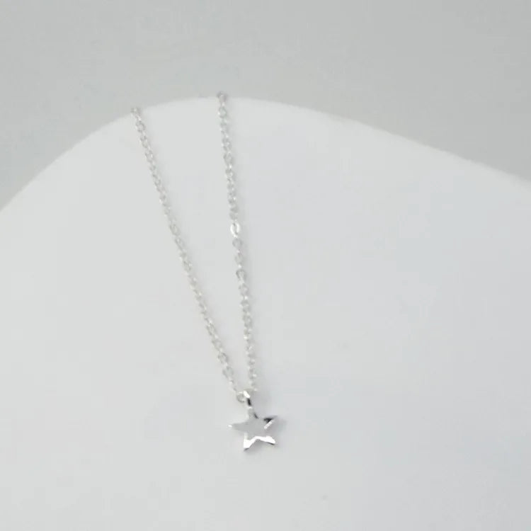 Clavicle Necklace