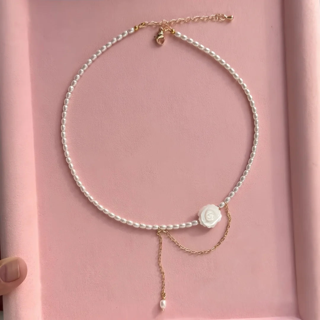 Minimalist Pearl Necklace