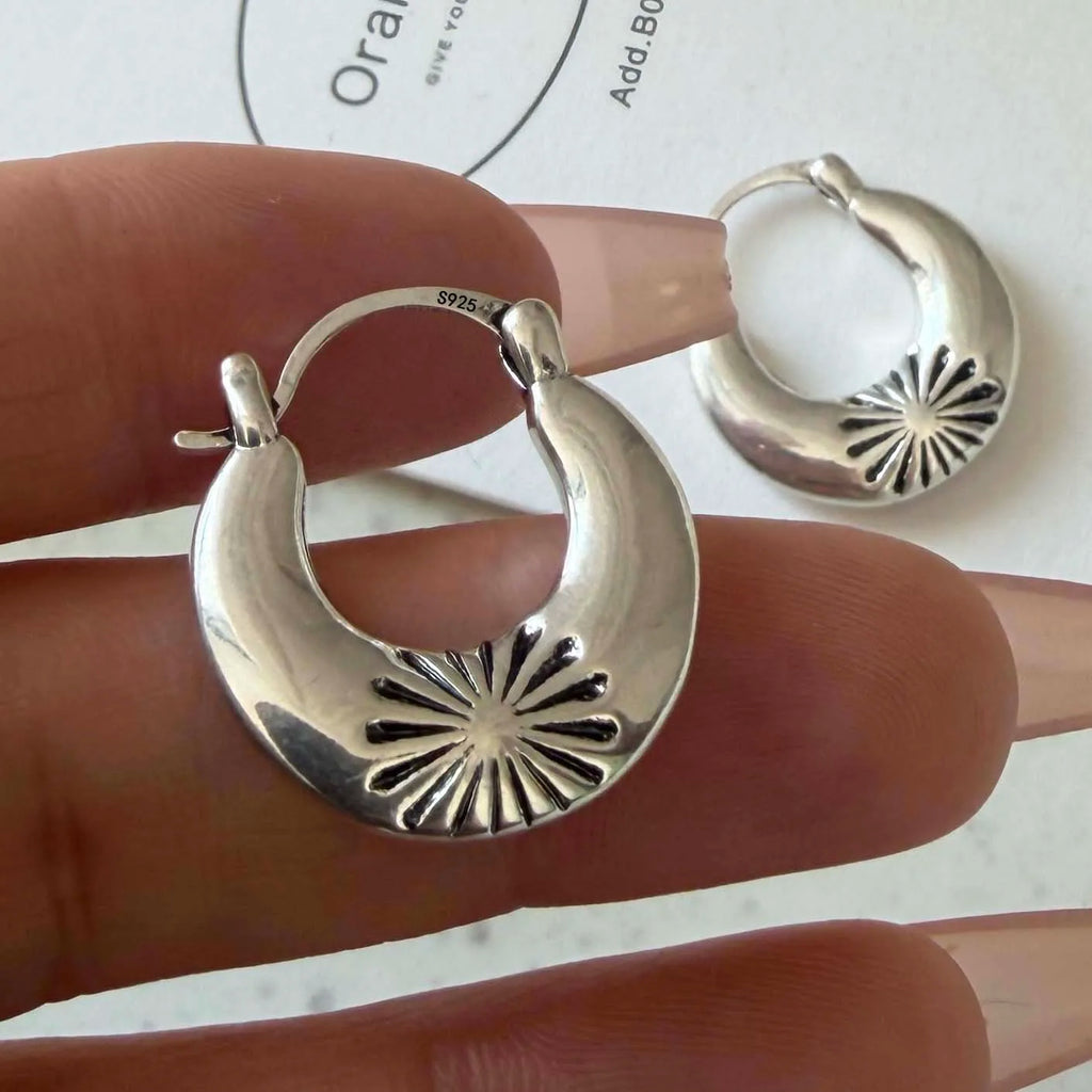 Retro Flower Earring