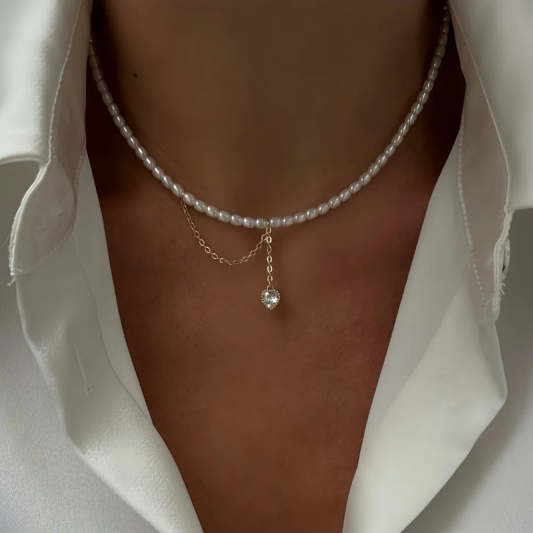 Minimalist Pearl Necklace